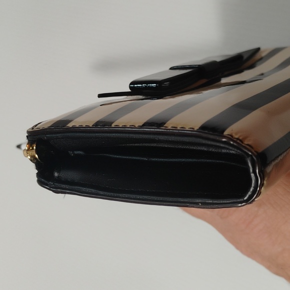 kate spade Cream and Black Striped Patent Wallet - Picture 7 of 10